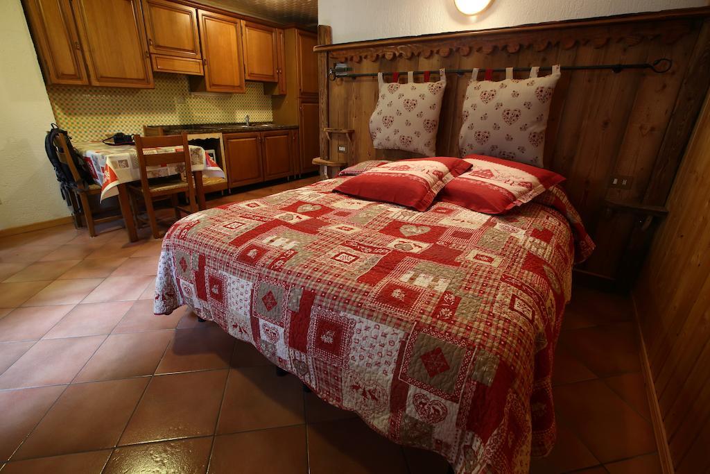 La Belette Appartement La Thuile Kamer foto